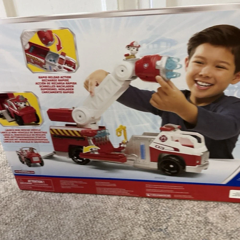 Paw Patrol Fire Rescue Rapid Reload Fire Truck Vehicle with Projectile Launcher